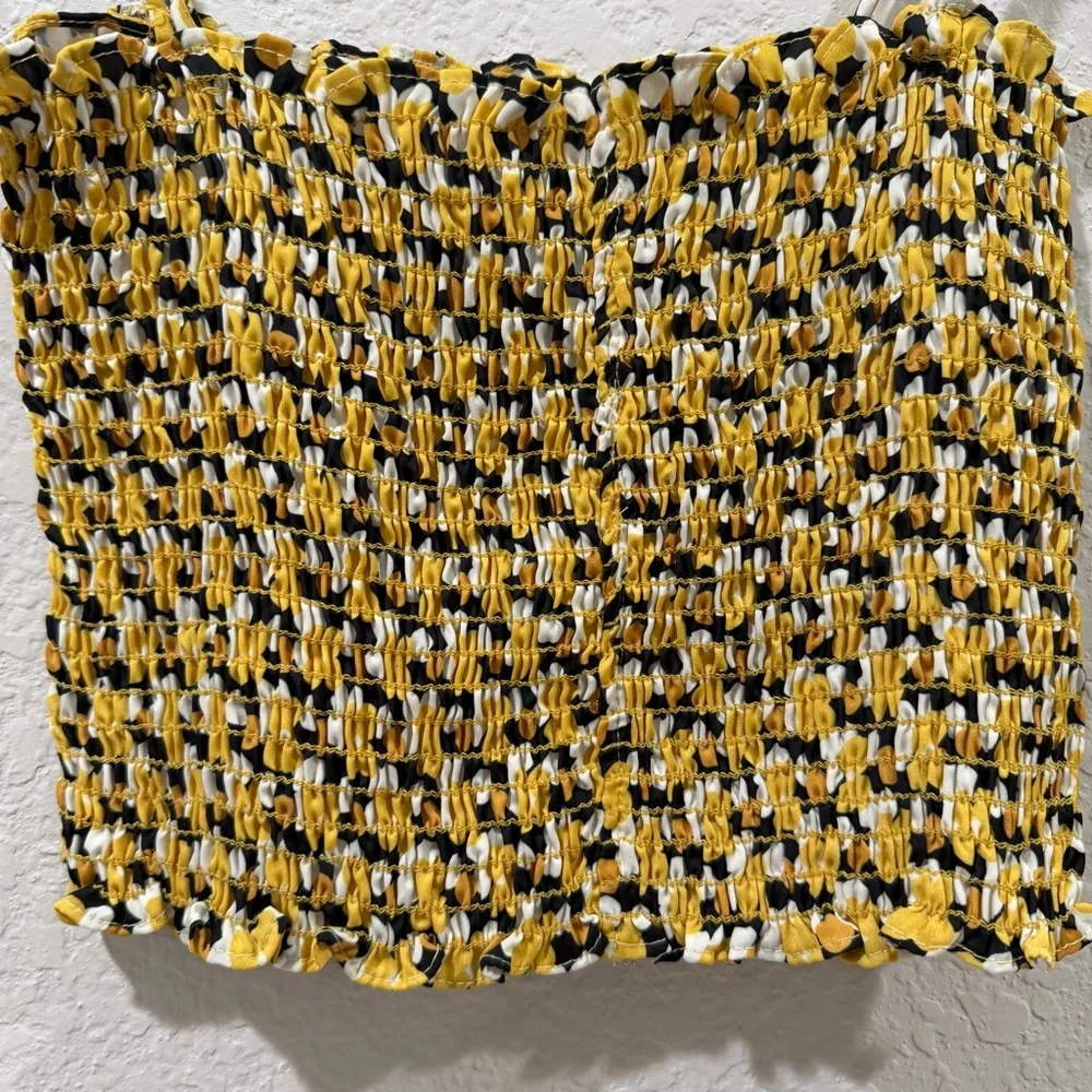 RESA Iris Crop Top in Twiggy Size Medium
